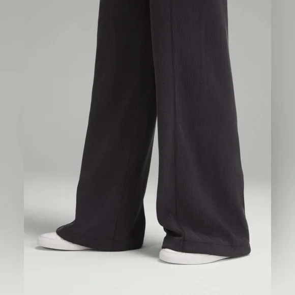 Lululemon | Ribbed Softstreme Mid-Rise Pant 32" Black Size 10 - Picture 4 of 15